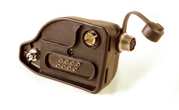 1 Wire Surveillance Kit and Adapter for Harris M/A-Com P5300, P5400, P7300, XG-75 - Image 3
