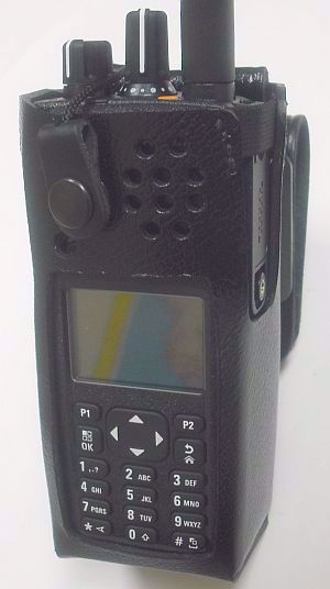 Motorola XPR 7580 Leather Swivel Case