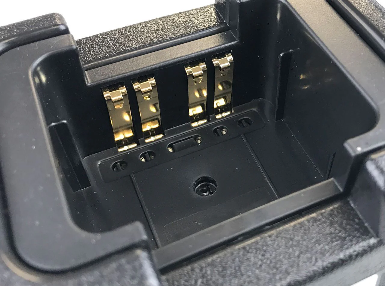 Desktop Charger for Relm KNG 150 Handheld Radio - Image 2